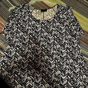 Black & white blouse size XL